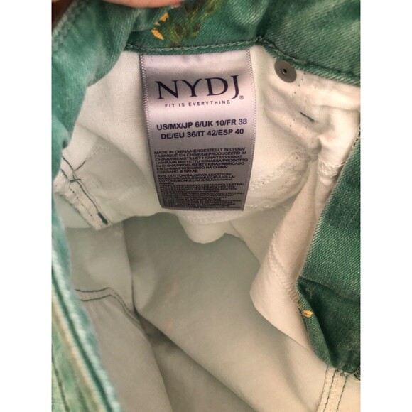 NYDJ PRINT GREEN  6 / 28 FLORAL FLOWER CROP CAPRI MID RISE - Picture 5 of 13